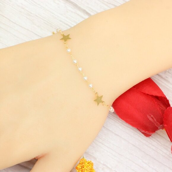"Trendy Handmade Bracelet – A Thoughtful Gift for Girls & Women | UNVRC1386 - Picture 9 of 10